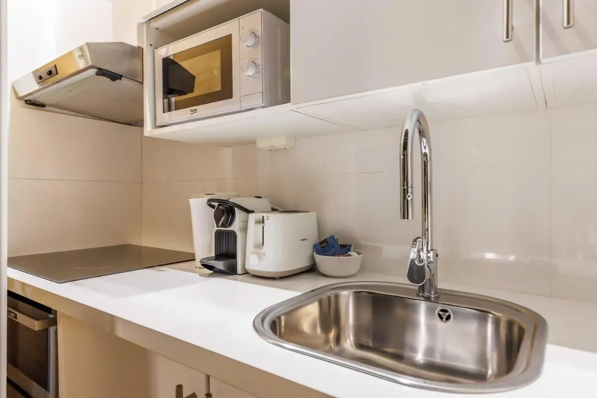 Cosy - Chatelet Apartment Paris